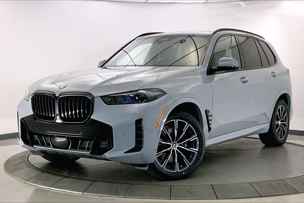 Used 2024 Gray Metallic BMW xDrive40i image 11
