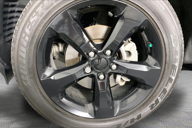 Used 2024 Black Jeep Altitude image 26
