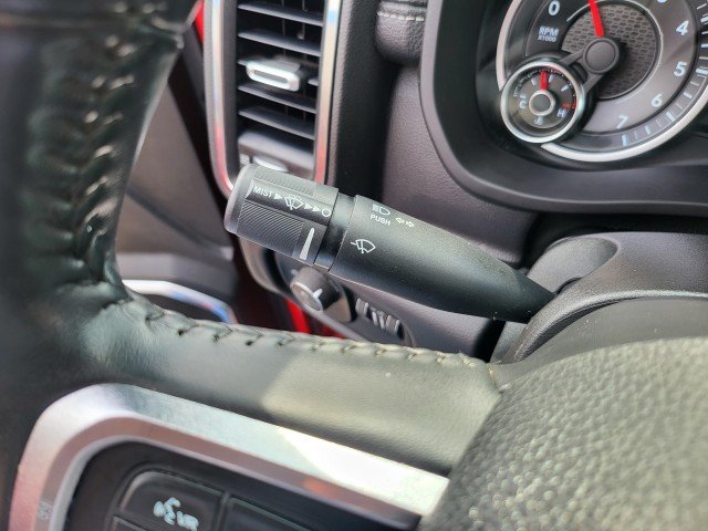 Used 2022  Ram Laramie image 25