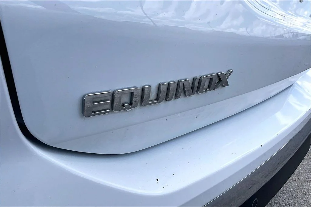 Used 2020 White Chevrolet Premier image 21