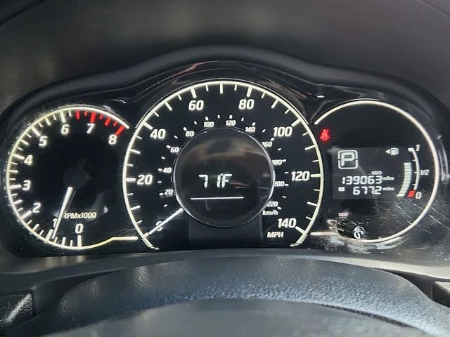 Used 2017 Silver Nissan SV image 36