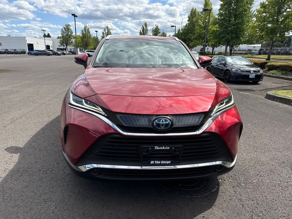 Used 2021 Ruby Flare Pearl Toyota XLE image 1