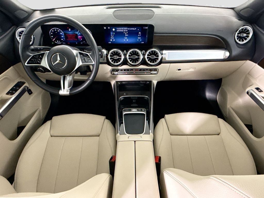 Certified Used 2026 Polar White Mercedes-Benz GLB 250 image 13