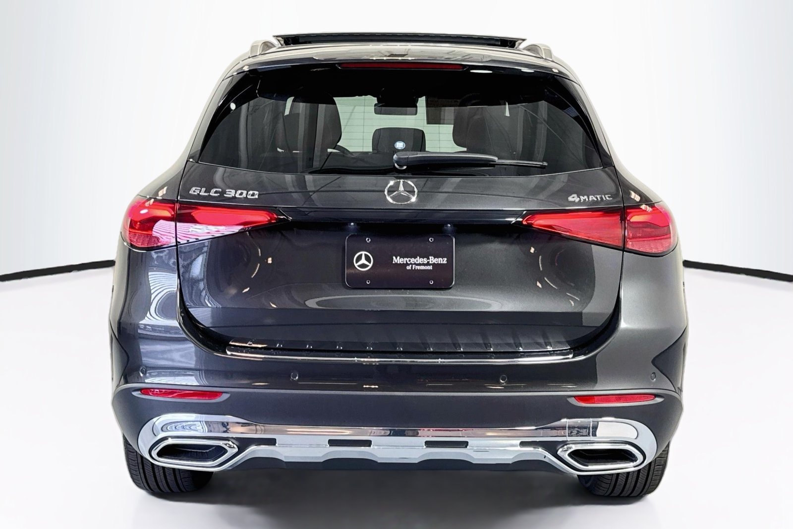 New 2026 Graphite Grey Metallic Mercedes-Benz GLC 300 image 6