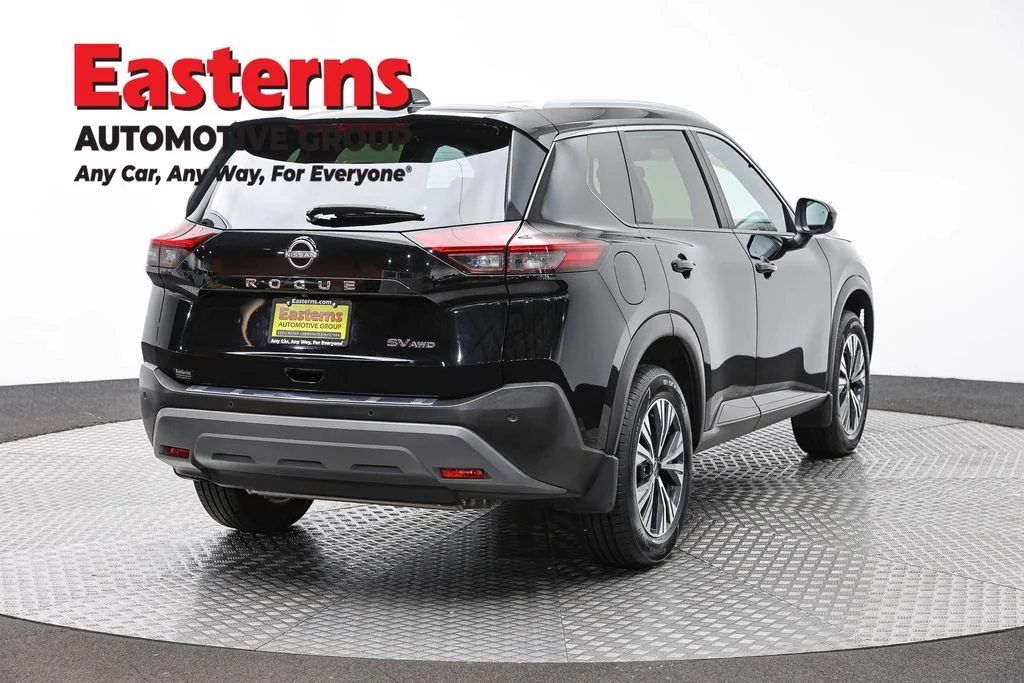Used 2023 Black Nissan SV image 5