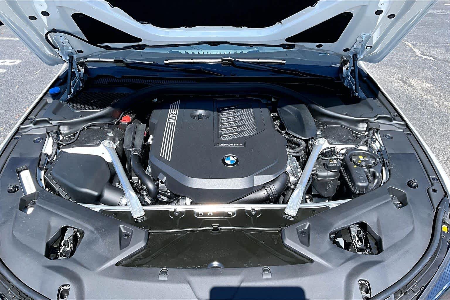 2026 BMW 8 Series 840i - Photo 16