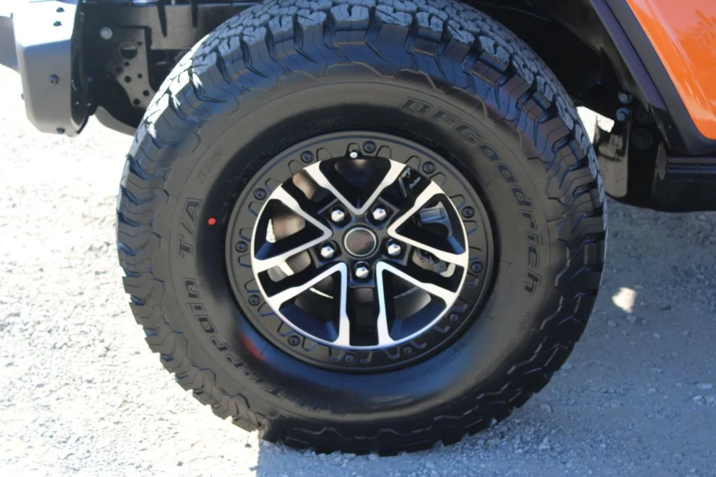 New 2026 Joose Exterior Paint Jeep Rubicon X image 8