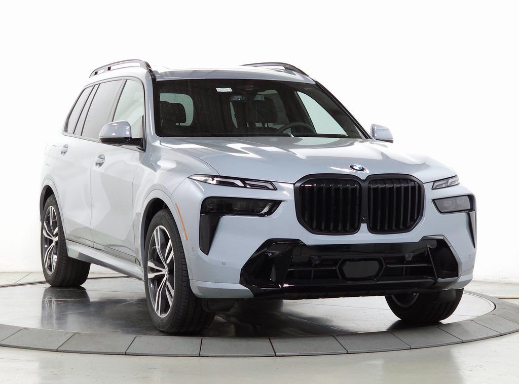 2026 BMW X7 xDrive40i's photo