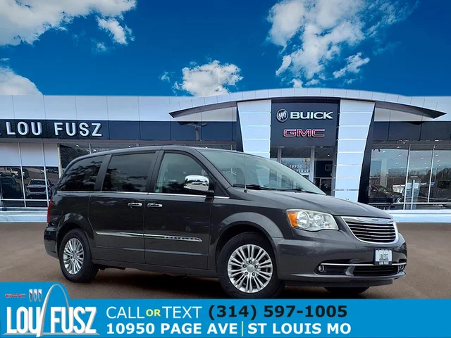 2015 Chrysler Town & Country Touring-L