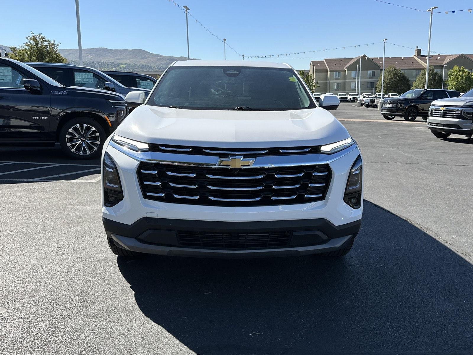 2025 Chevrolet Equinox LT - Photo 11