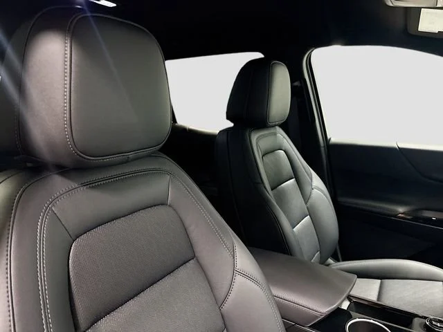 2026 Chevrolet Equinox LT - Photo 30