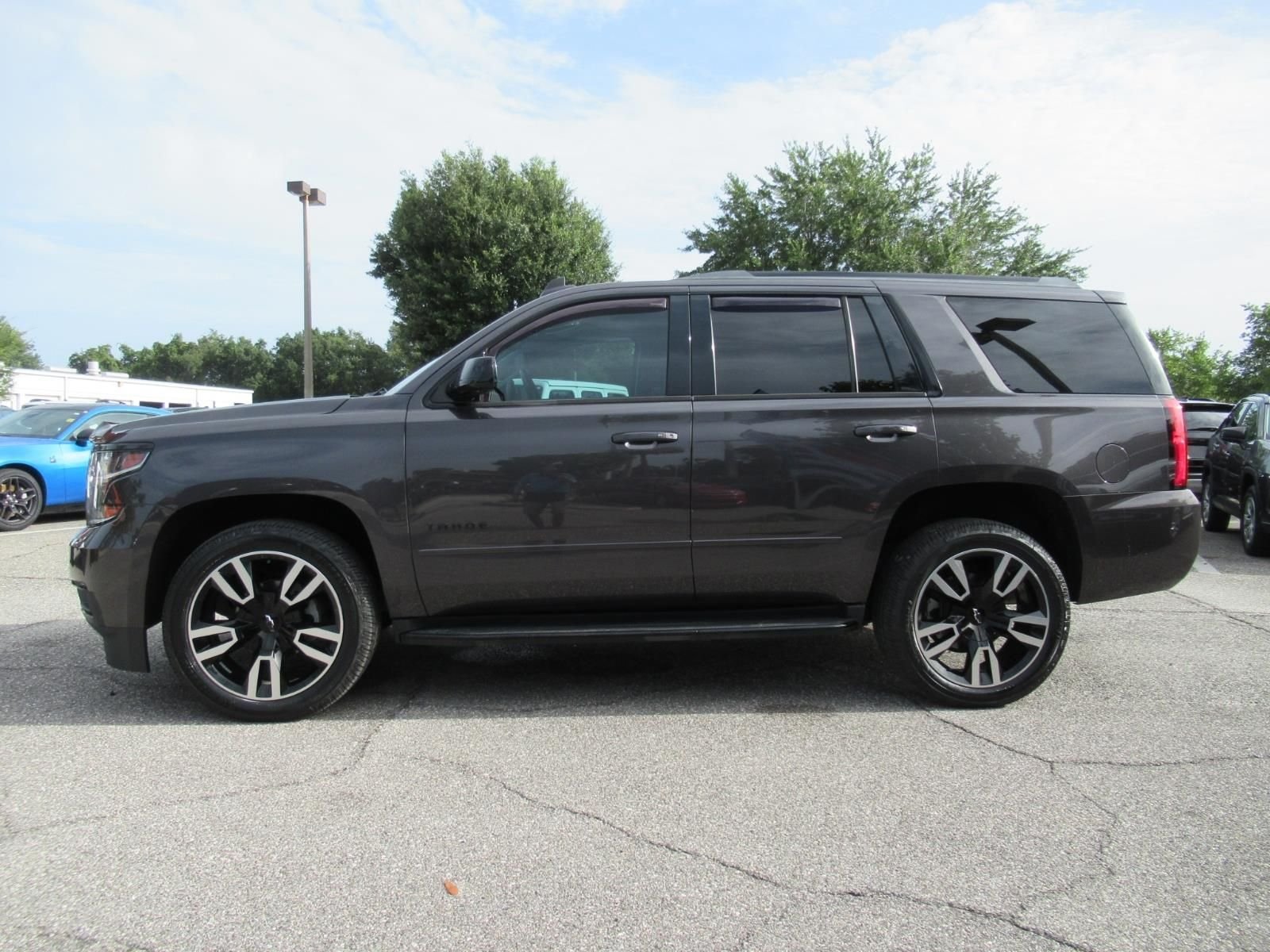 Used 2018 Gray Chevrolet Premier image 4
