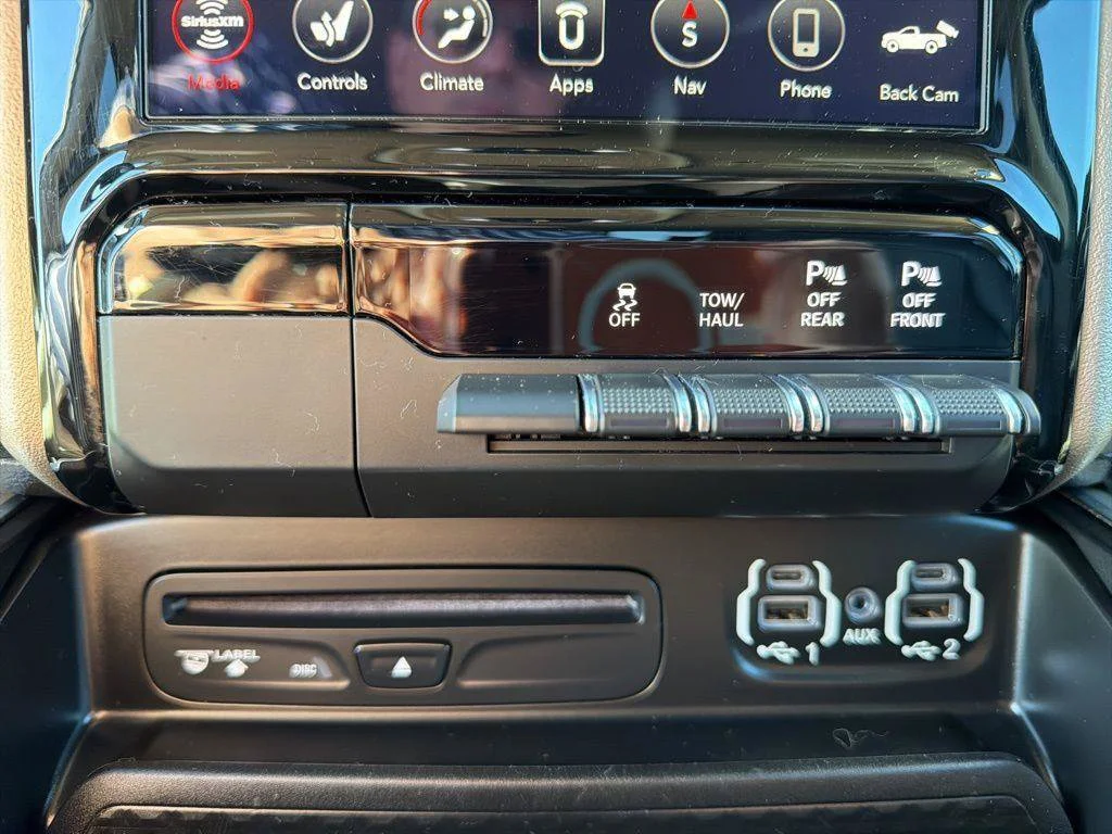 Used 2019 Red Ram Laramie image 45