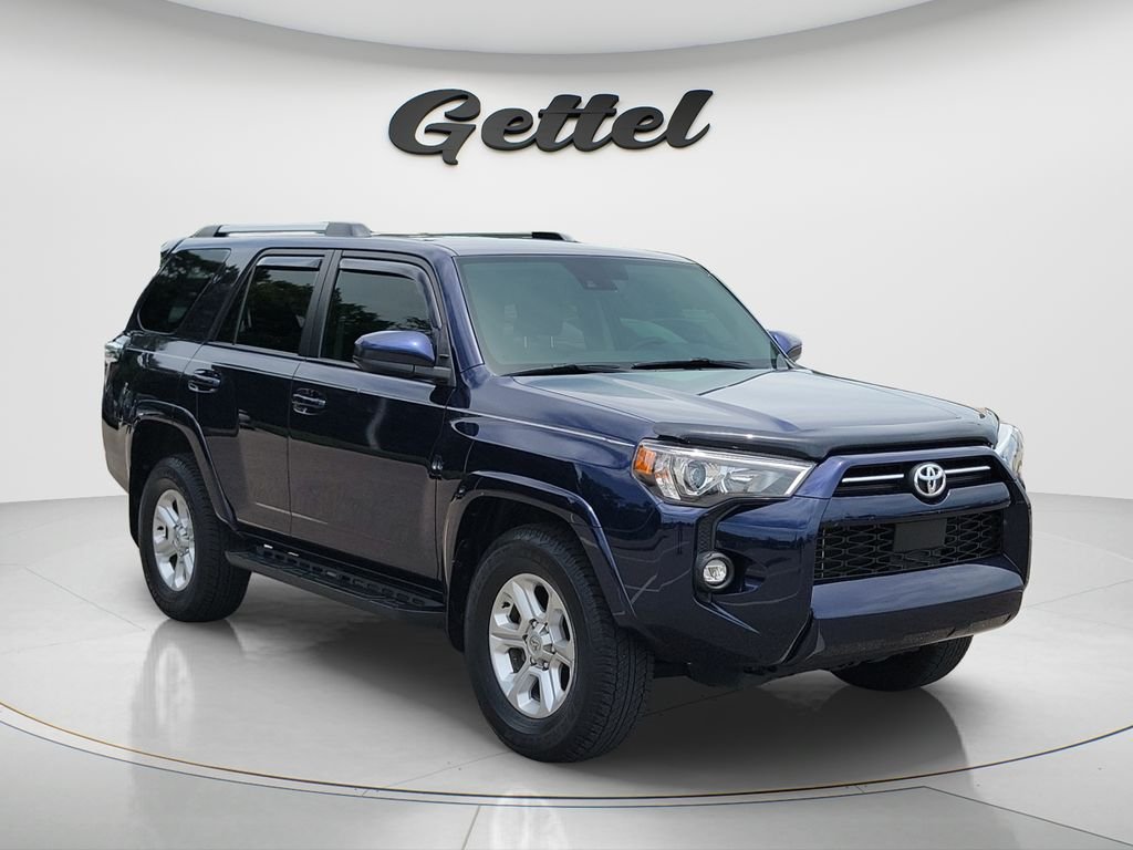 Used 2022 Blue Toyota SR5 image 3