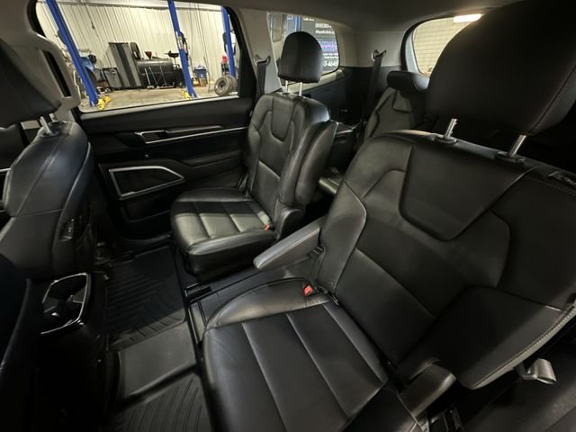 Certified Used 2023 Gravity Gray Kia S image 30