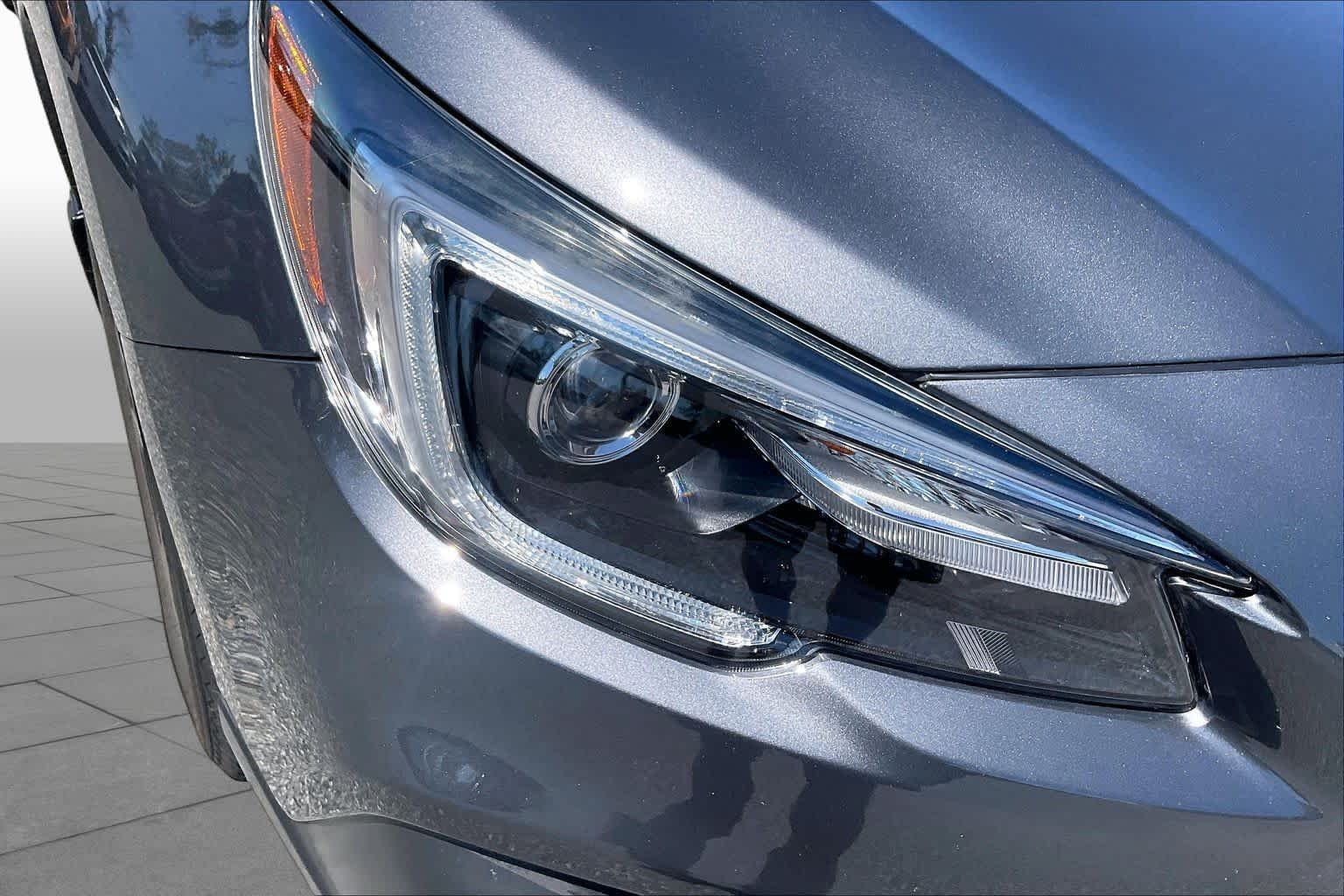 Used 2019 Magnetite Gray Metallic Subaru Limited image 27