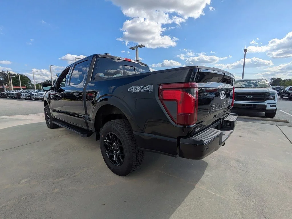 New 2026 Agate Black Metallic Ford XLT image 6