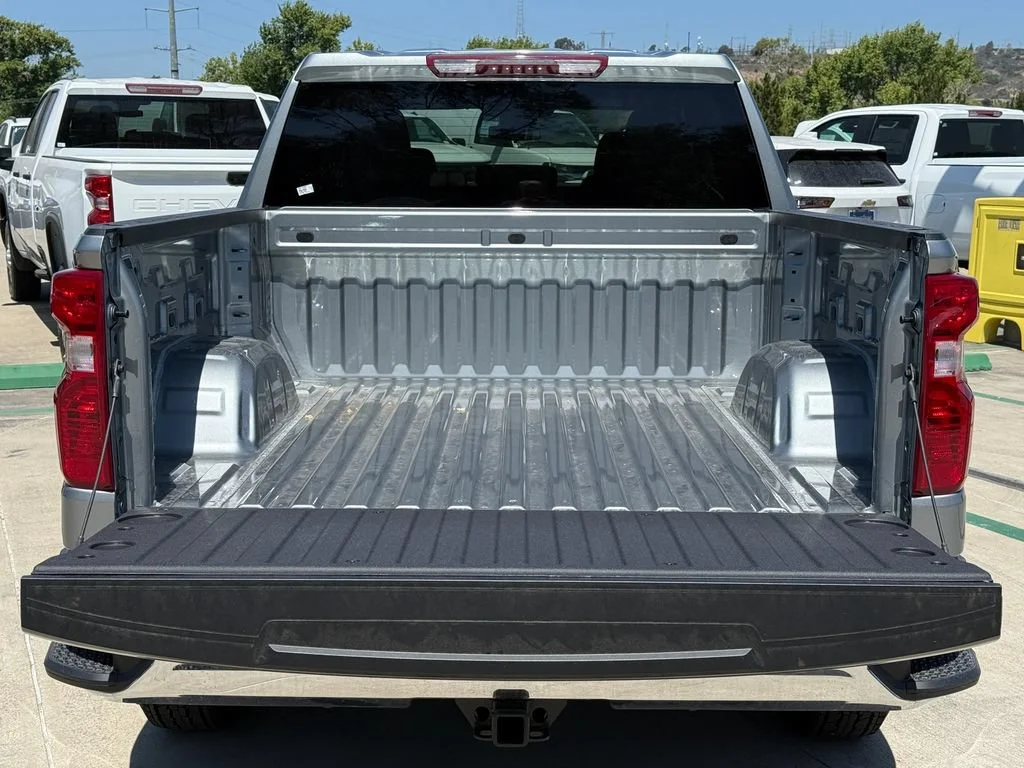 New 2026 Sterling Gray Metallic Chevrolet LT image 7