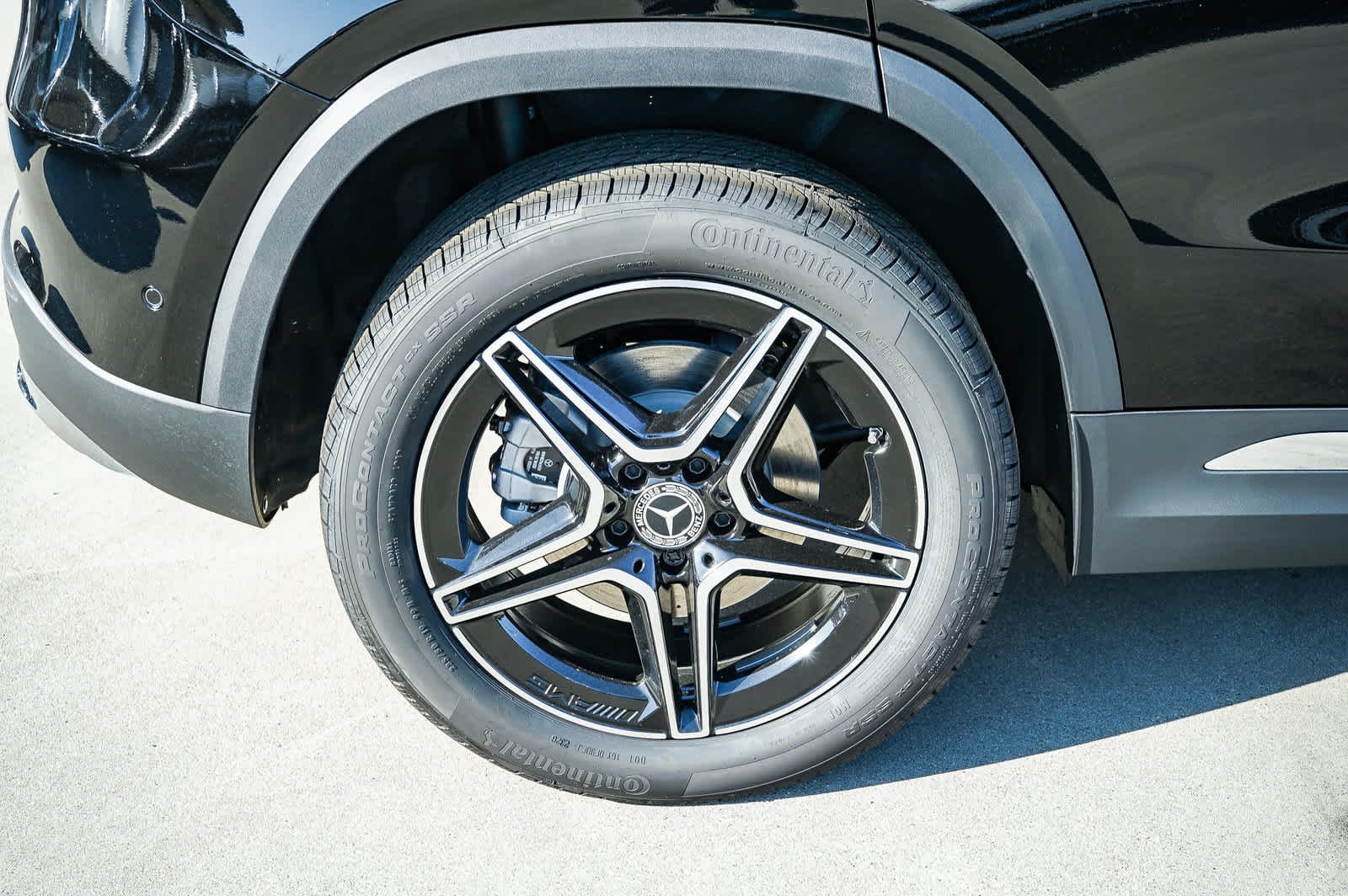 New 2026 Night Black Mercedes-Benz GLA 250 image 10