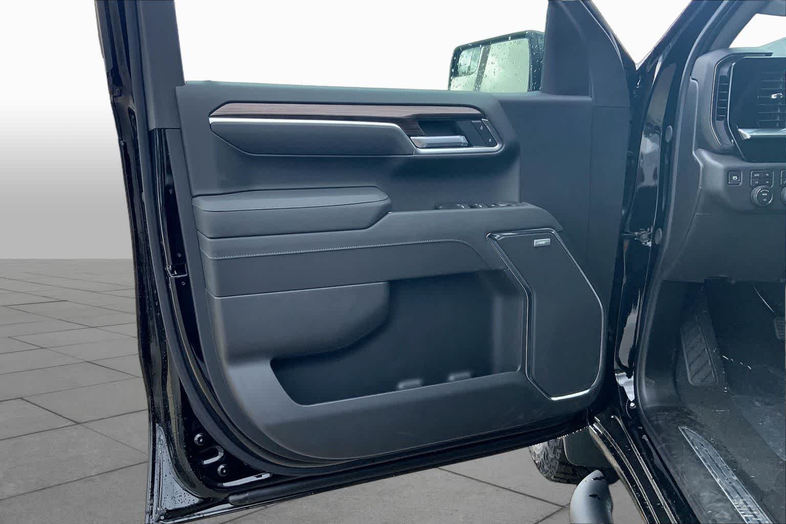 2026 Chevrolet Silverado 1500 LT Trail Boss - Photo 11
