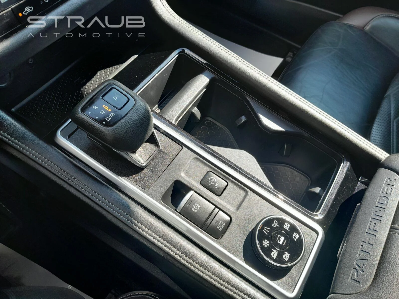 Used 2022 Scarlet Ember Tintcoat Nissan Platinum image 27