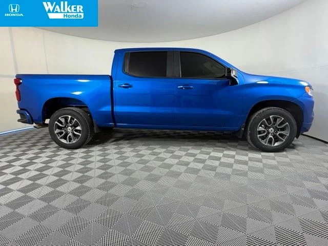 Used 2023 Blue Chevrolet RST image 8