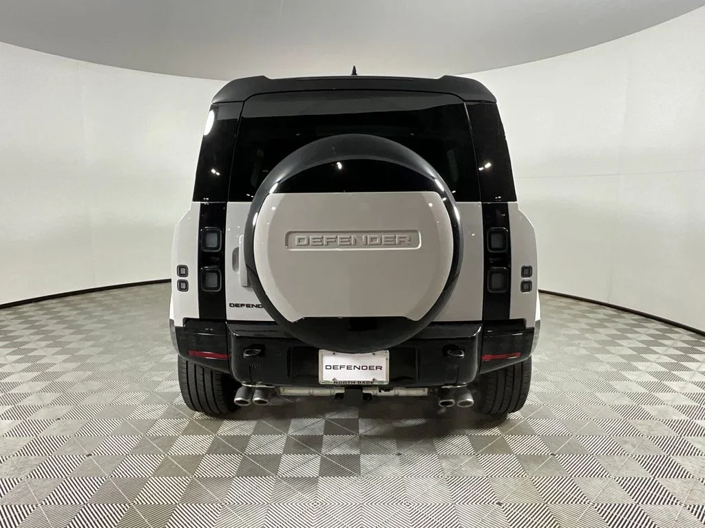 New 2026 Borasco Grey Land Rover X-Dynamic SE image 7