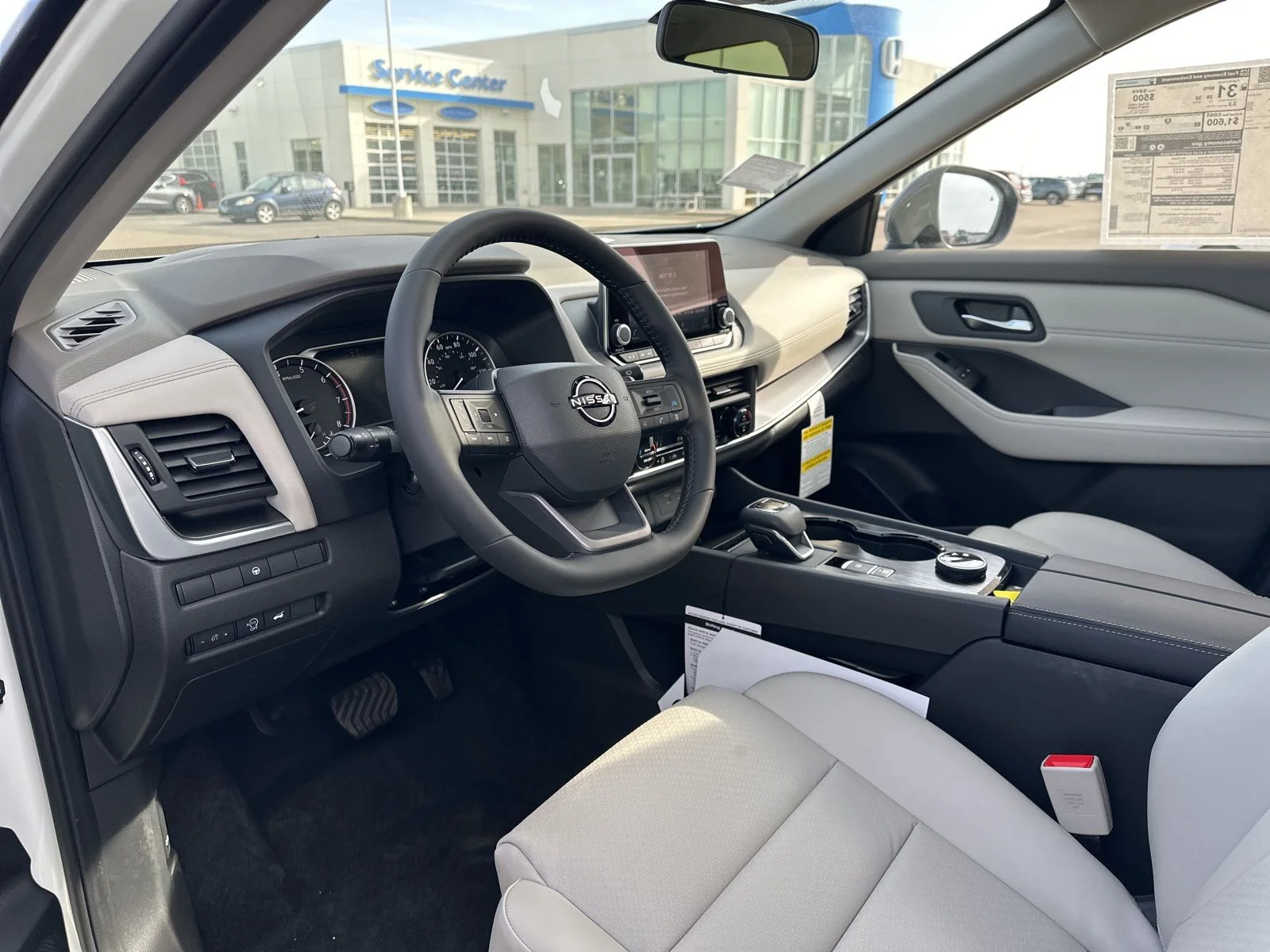 New 2026 Everest White Pearl TriCoat Nissan Dark Armor™ image 12