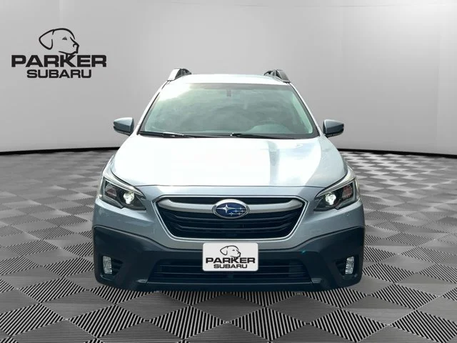 Used 2020 Ice Silver Metallic Subaru Premium image 8