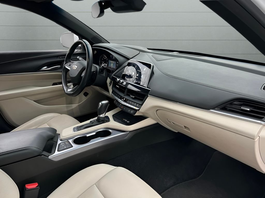 Used 2024 White Cadillac Premium Luxury image 30