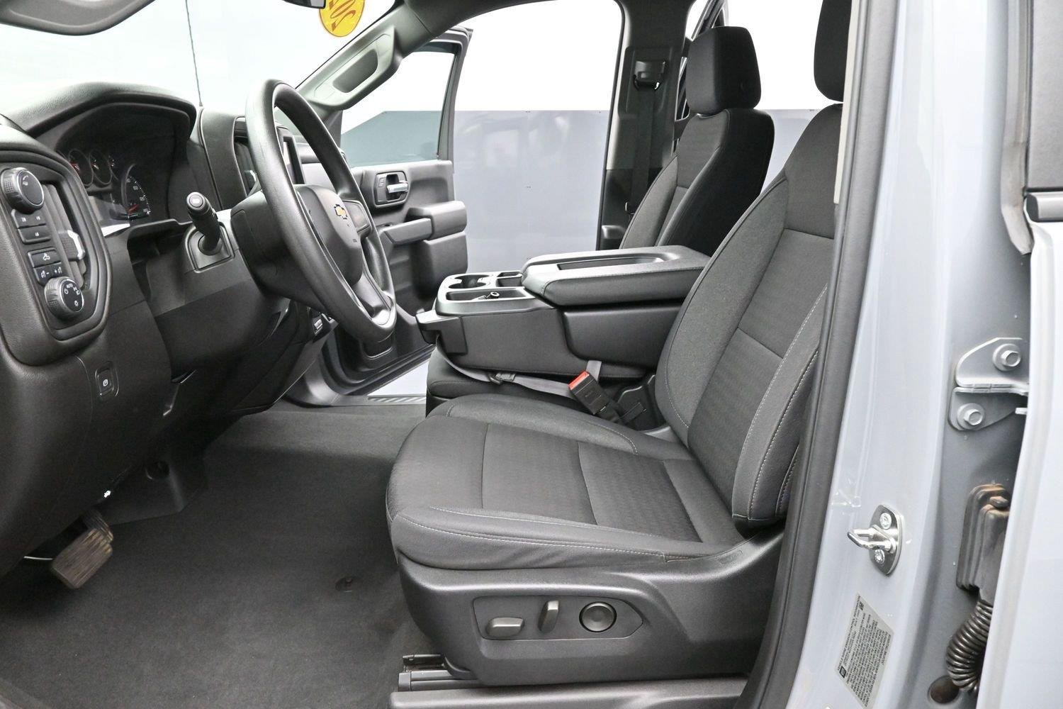 Used 2024 Slate Gray Metallic Chevrolet Custom image 13