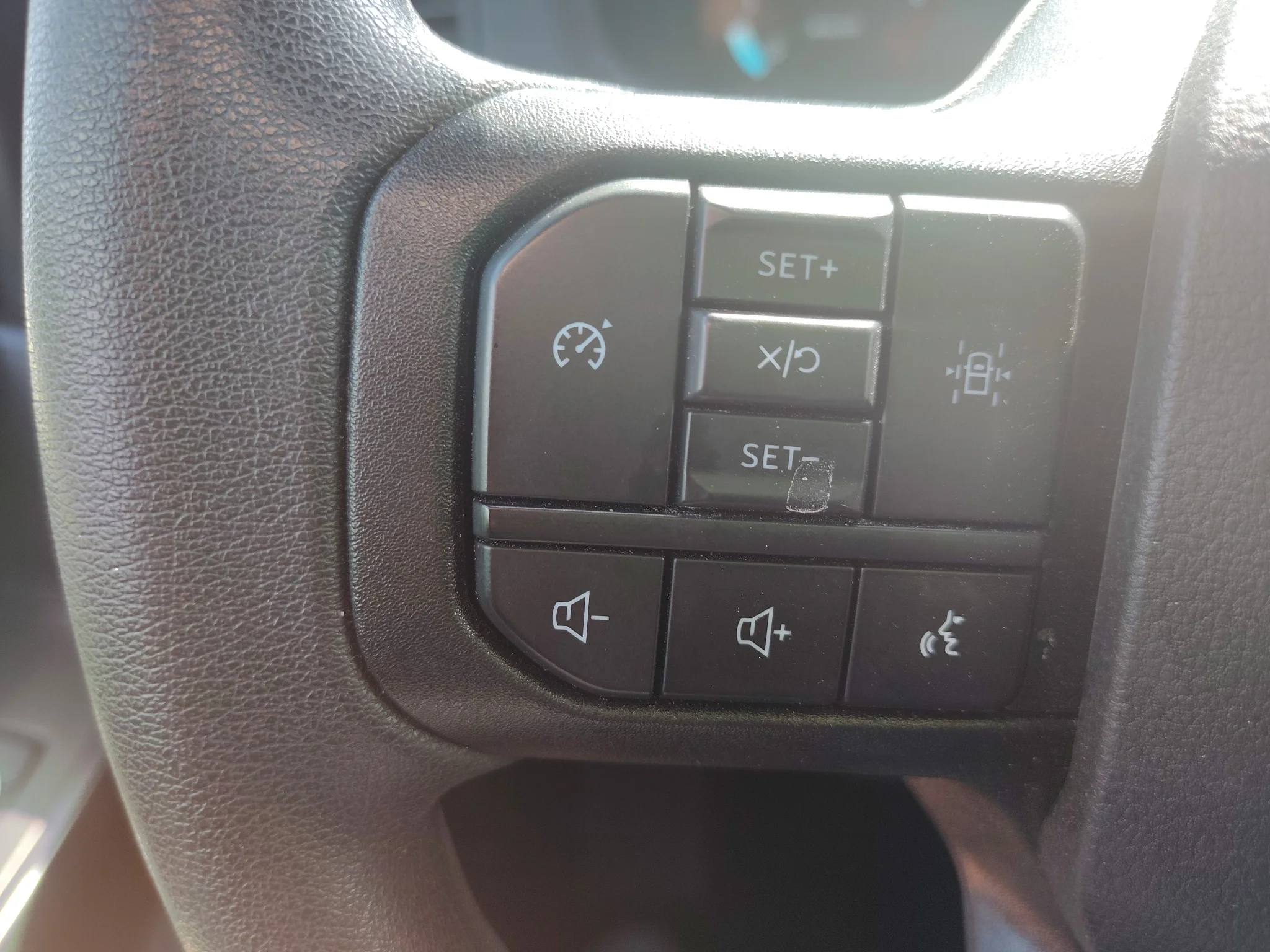 Used 2024 Oxford White Ford STX image 17