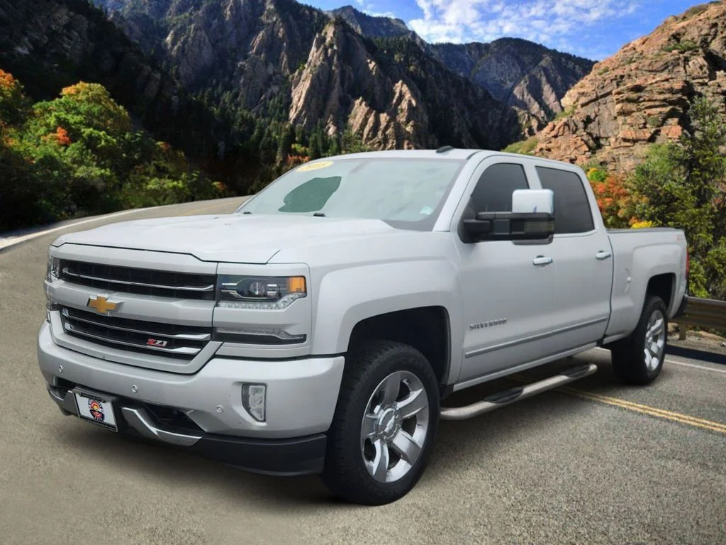 Used 2018 Silver Chevrolet LTZ image 5