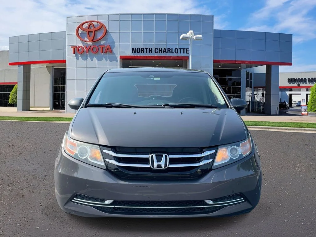 Used 2014 White Honda EX-L image 2