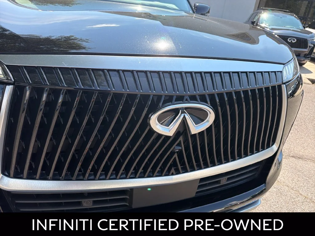 Certified Used 2025 Black Obsidian INFINITI LUXE image 15