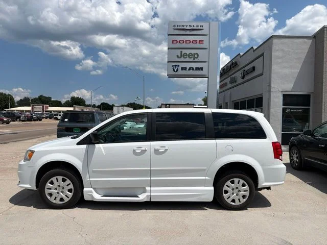 2016 Dodge Grand Caravan SE