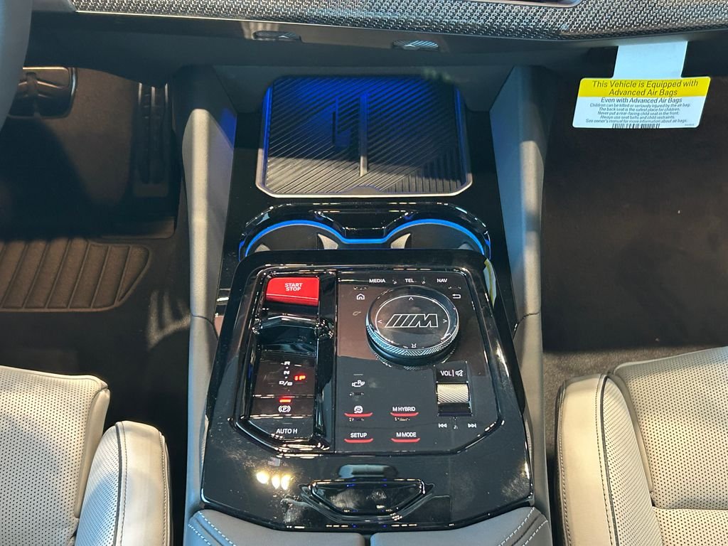 New 2027 Carbon Black Metallic BMW Base image 27