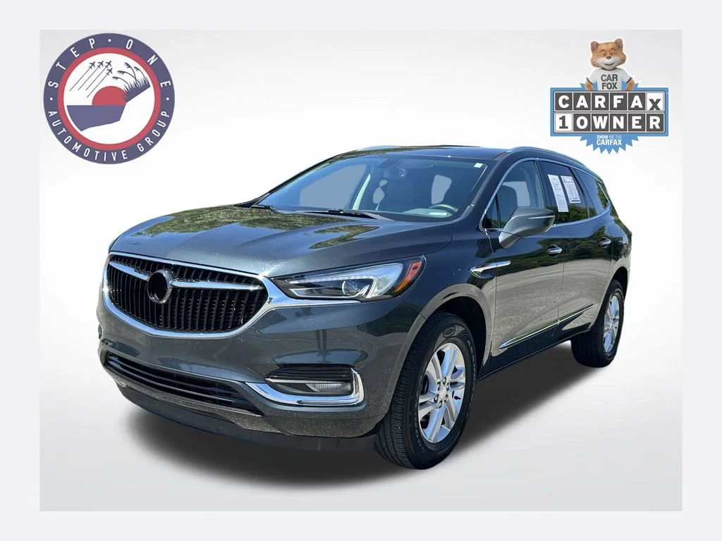 2021 Buick Enclave Essence's photo