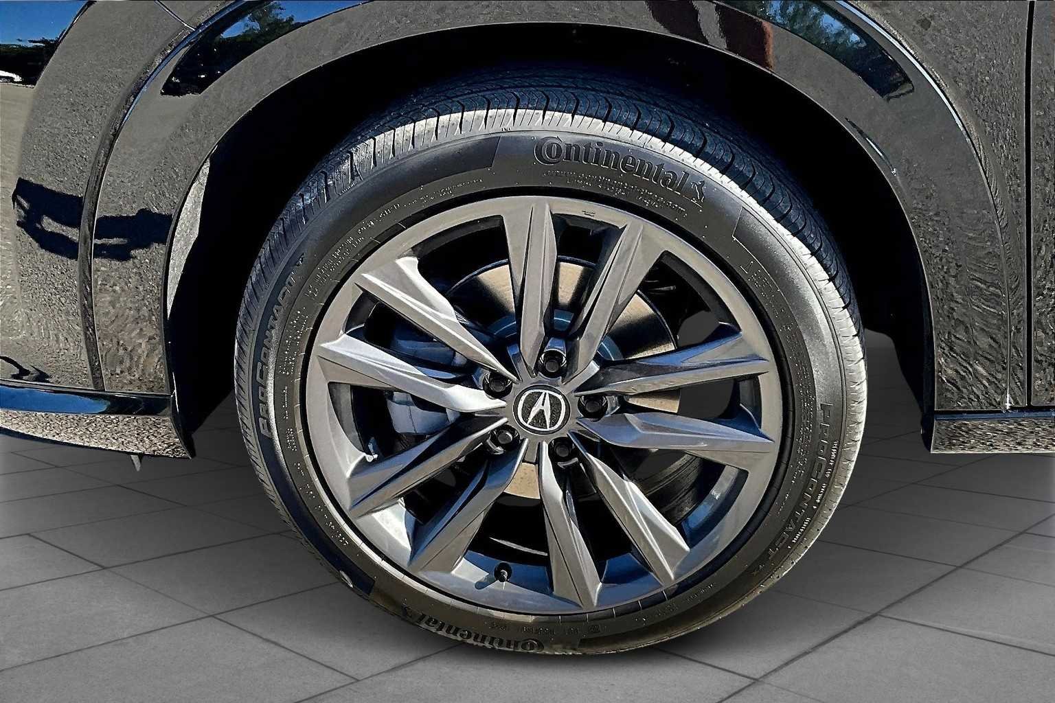 Used 2025 Crystal Black Pearl Acura w/A-Spec Package image 11