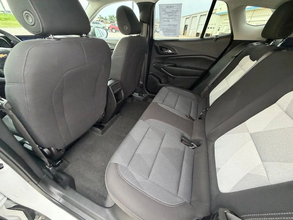 Used 2026 White Chevrolet LS image 23