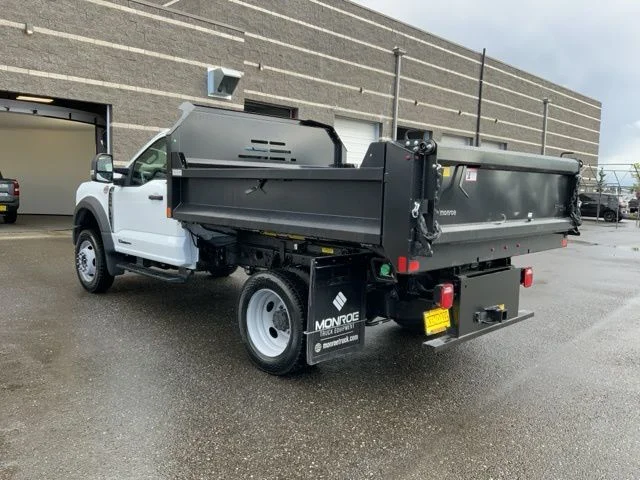 2025 Ford F-550 Super Duty Chassis Cab XL - Photo 6