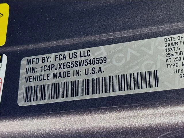 2025 Jeep Wrangler 4-Door Sahara - Photo 31