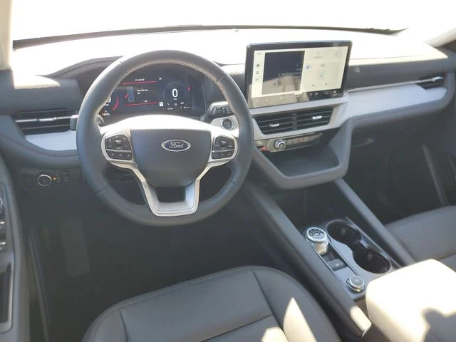 New 2026 Space White Metallic Ford Active image 13
