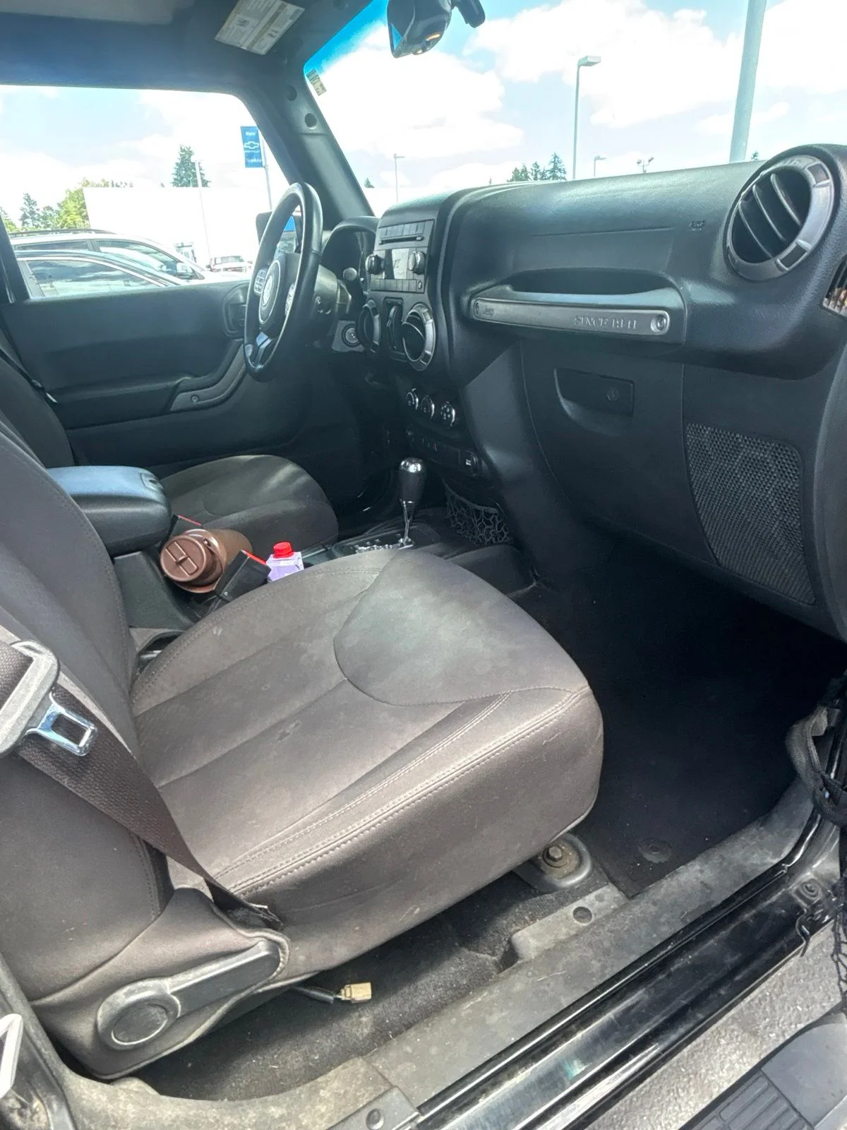 Used 2017 Black Clearcoat Jeep Unlimited Sport image 13