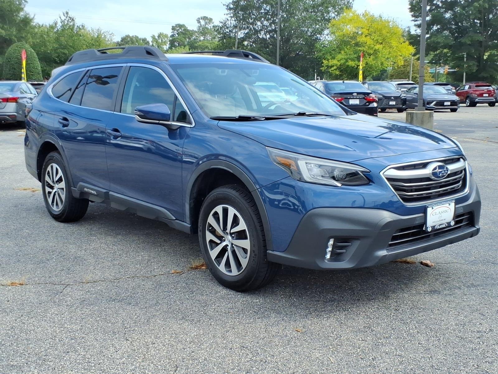 Used 2022 Abyss Blue Pearl Subaru Premium image 5