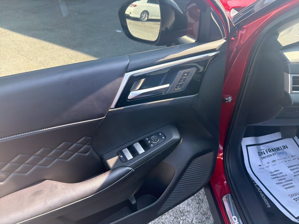 Used 2025 Red Mitsubishi SEL Black Edition image 11