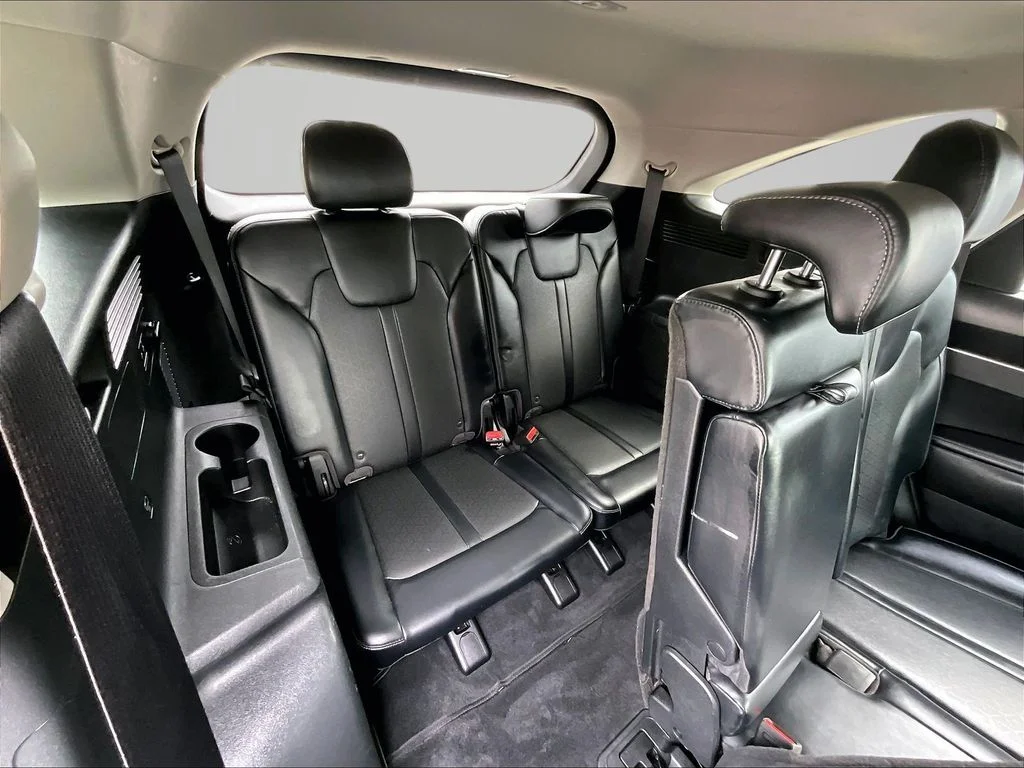 Used 2021 Gray Kia S image 29