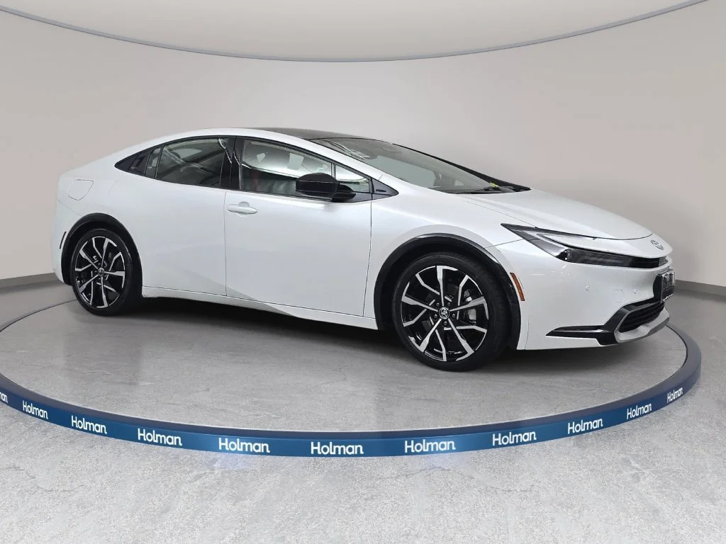 Used 2023 Beige Toyota XSE image 4