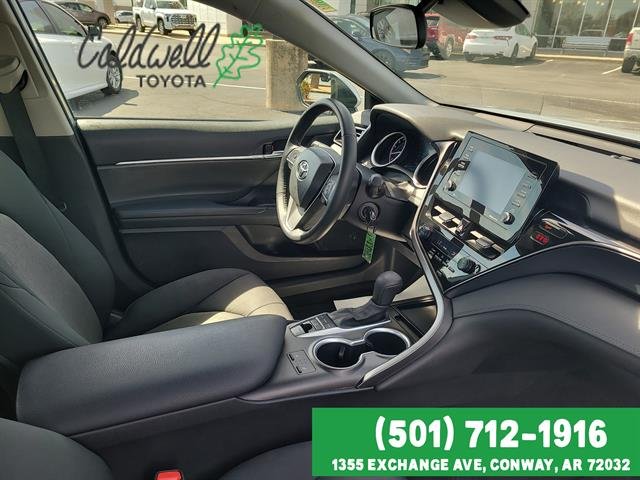 2024 Toyota Camry LE - Photo 26