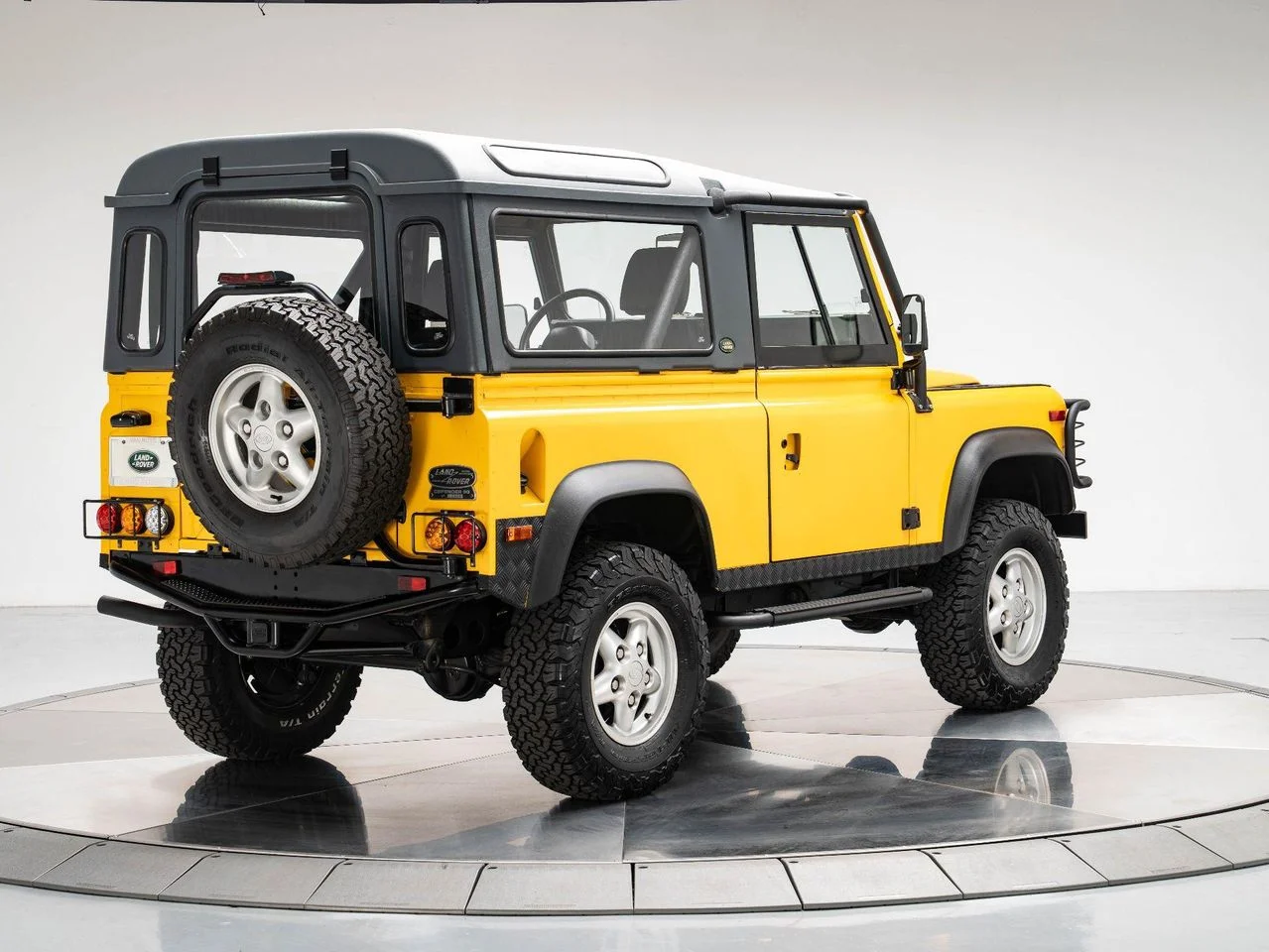 Used 1995 AA YELLOW Land Rover Soft Top image 5